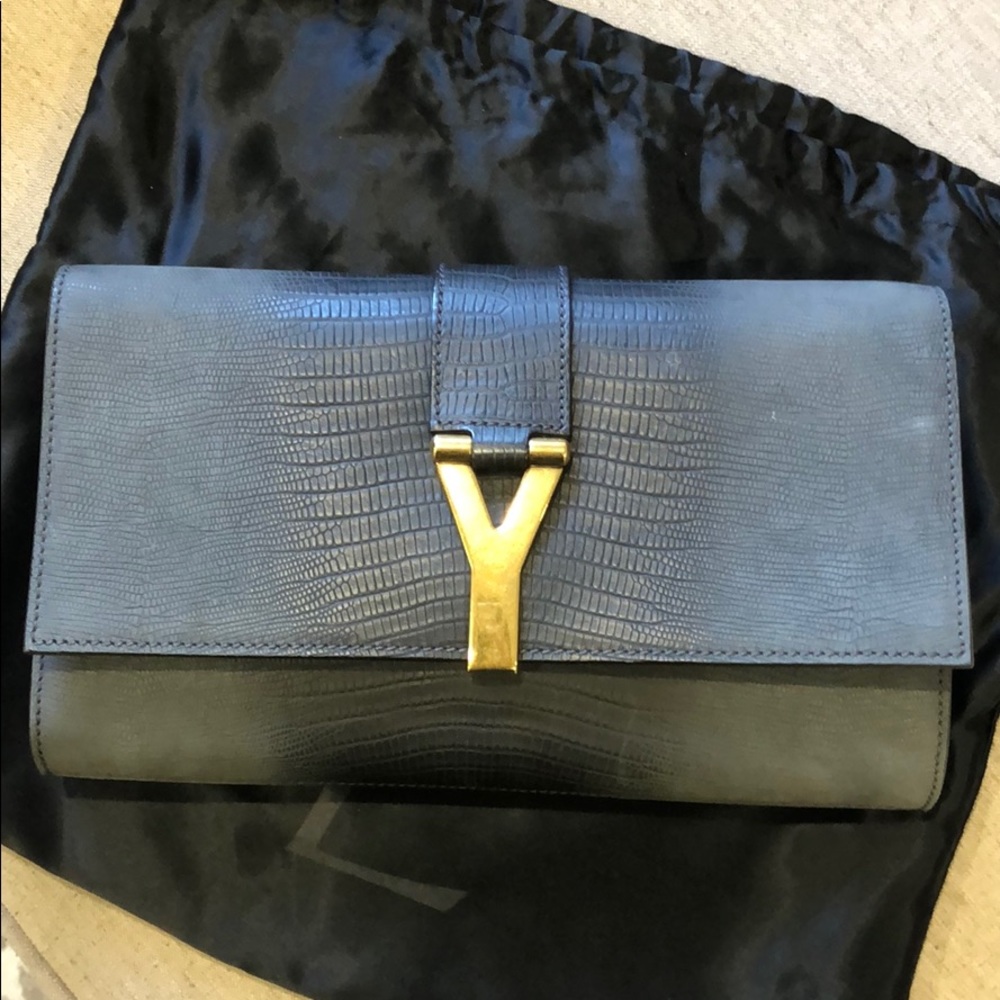 Authentic Yves Saint Laurent classic Y Chyc clutch